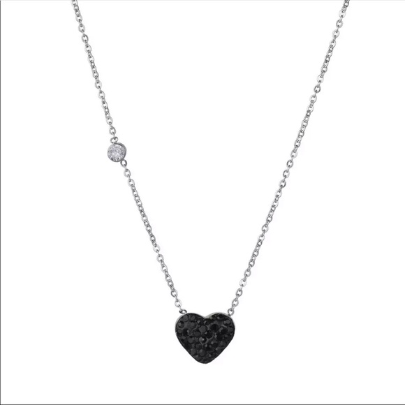• Alexis • Dainty Rhinestone Heart Necklace - Picture 3 of 4